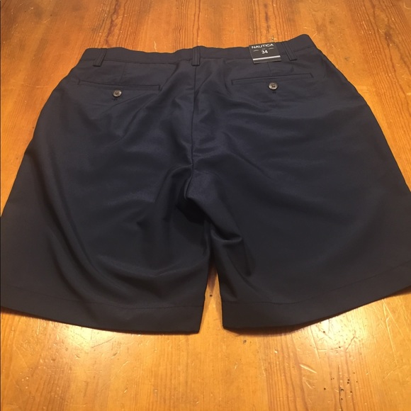 New Nautica Shorts - Picture 2 of 2