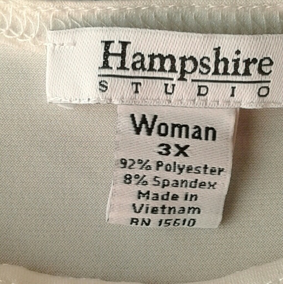 Hampshire WomanTank Top - Picture 3 of 4