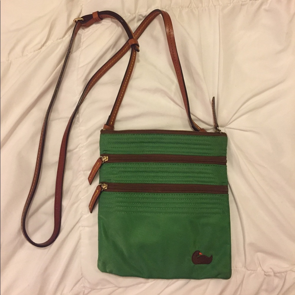 Dooney & Bourke side bag