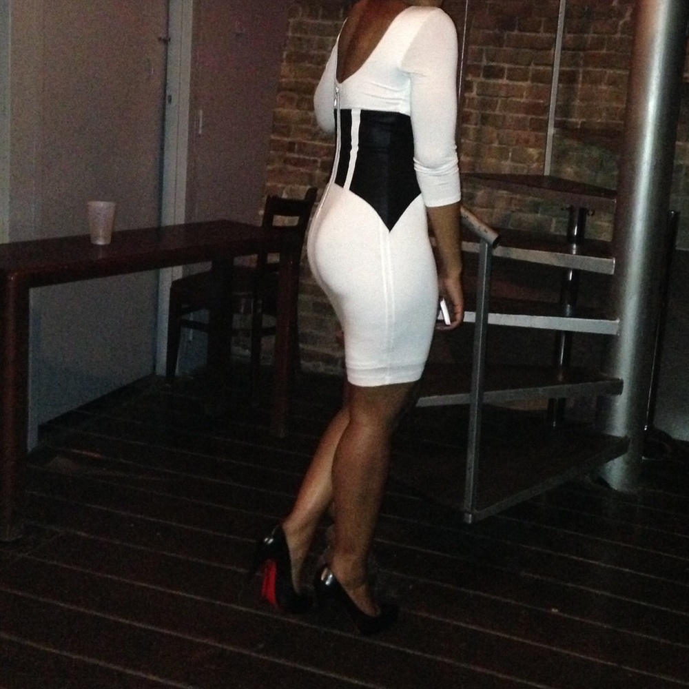 Bebe- Black and white dress