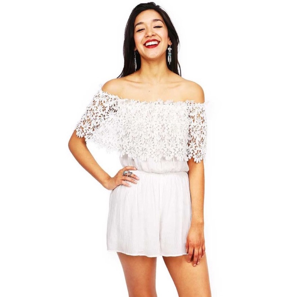 PINKICE Daisy Spin Lace Off the Shoulder Romper