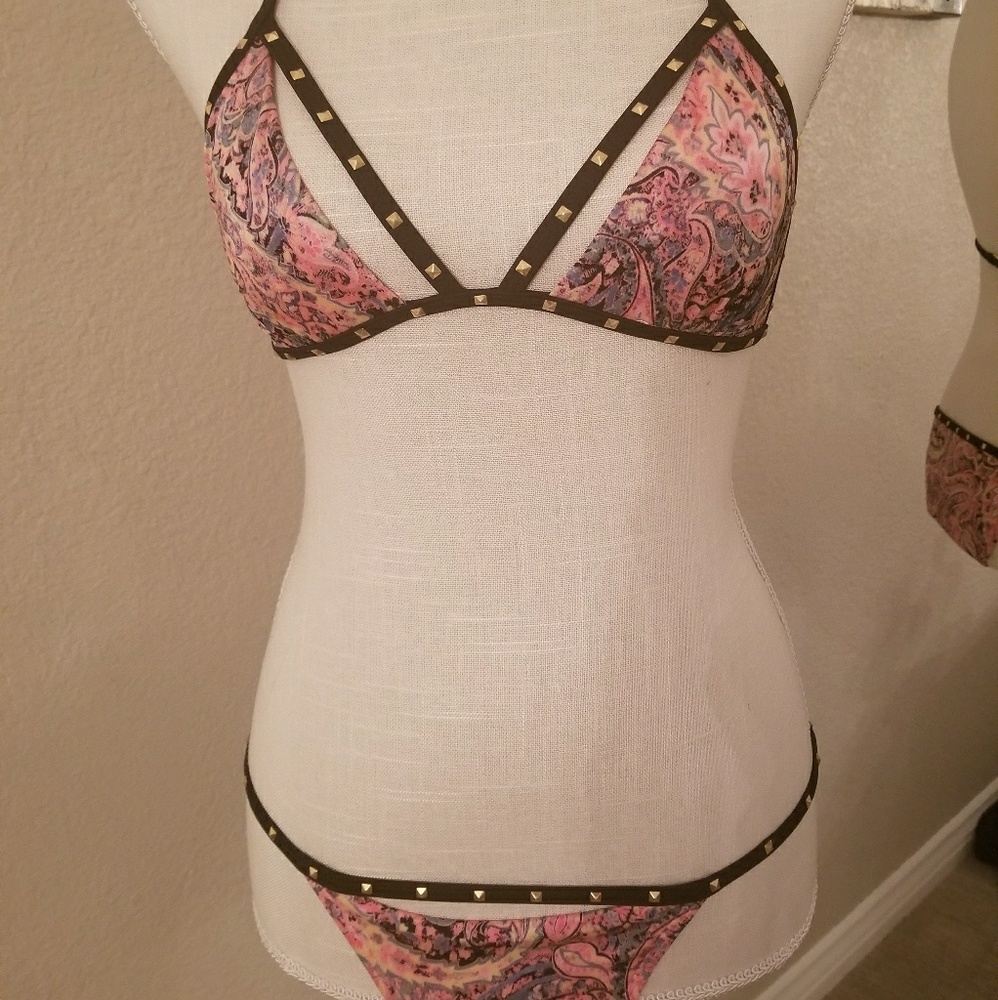 VS paisley and studs bikini