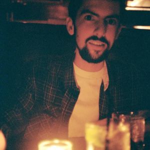 Meet your Posher, Eli