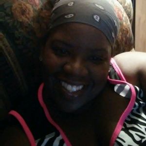 Meet your Posher, April