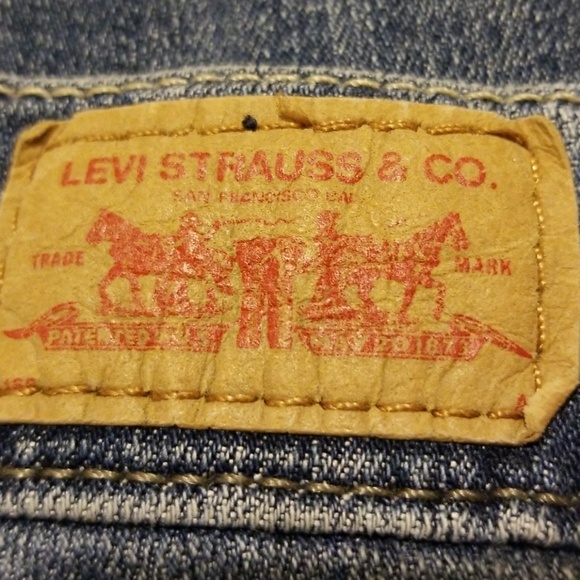 Jeans - Picture 4 of 5