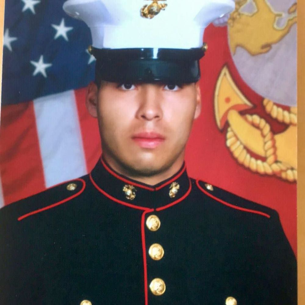 Meet your Posher, Esmy