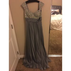 Brand new La Femme Fashion Dress Silver/Gray
