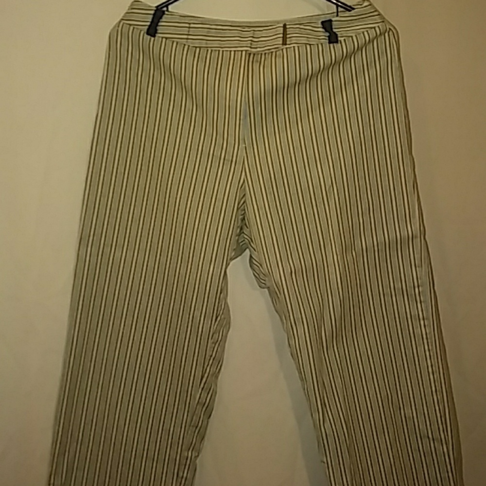 Norton Studio Stretch Capris