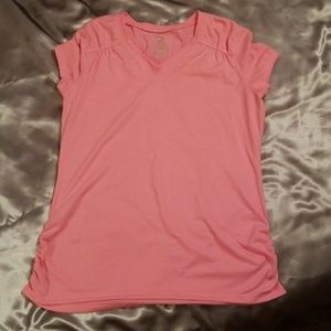 DANSKIN semi fitted short tshirt vneck