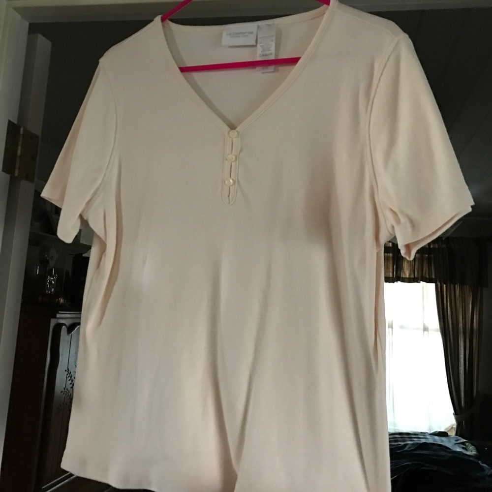 Tee Shirt
