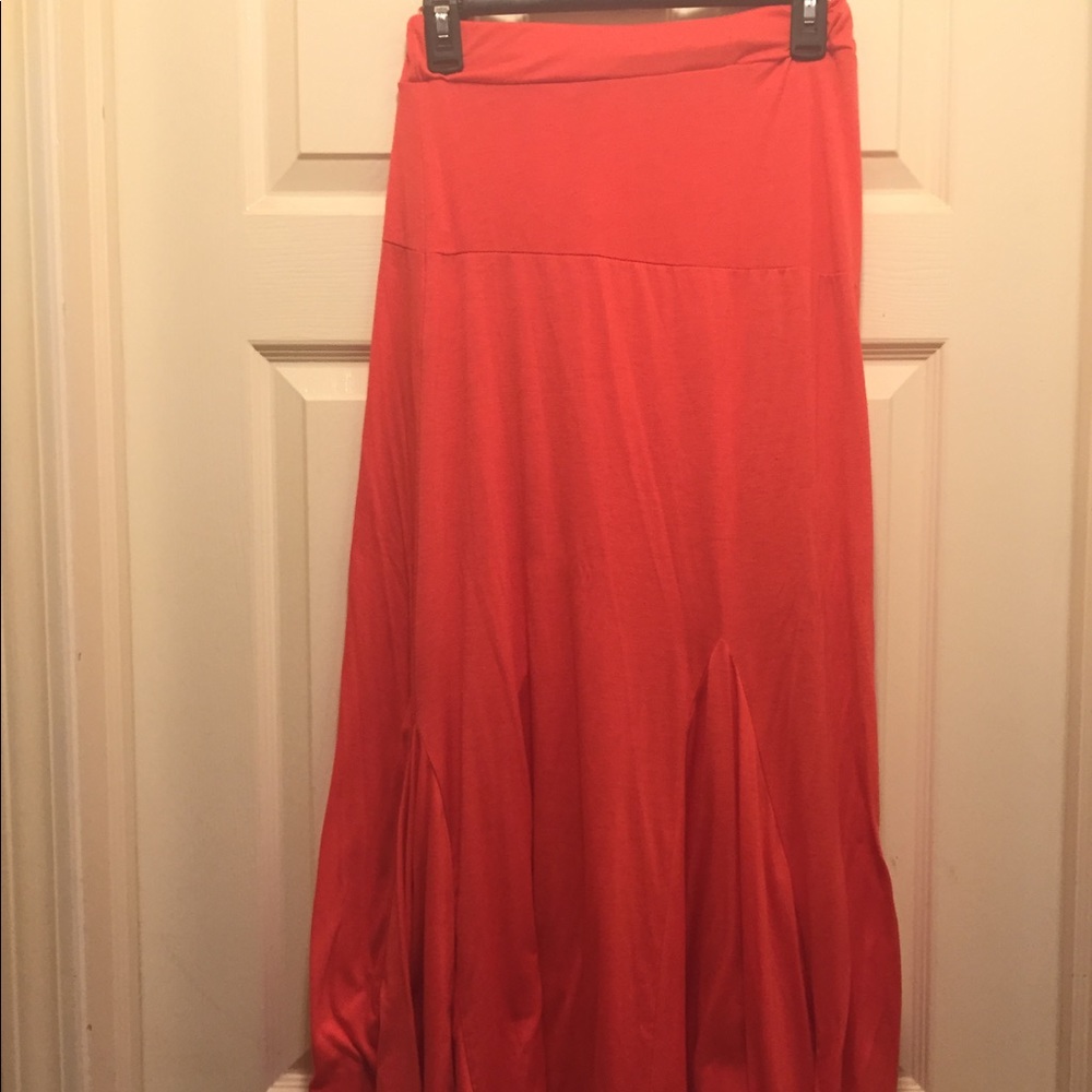 Long Skirt