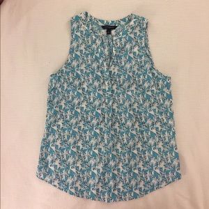 Banana Republic sleeveless printed blouse