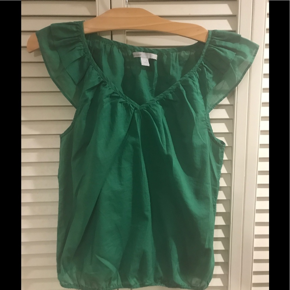 2 for 1 cute tops Old Navy & Banana Republic M