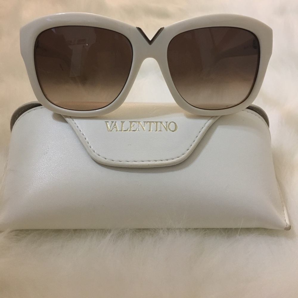 Authentic Valentino Sunglasses (Made in Italy)