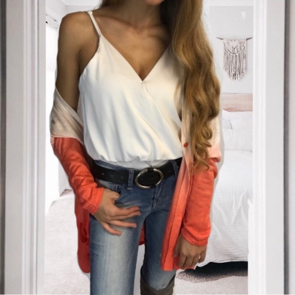 Solddd Outtt - Picture 2 of 3