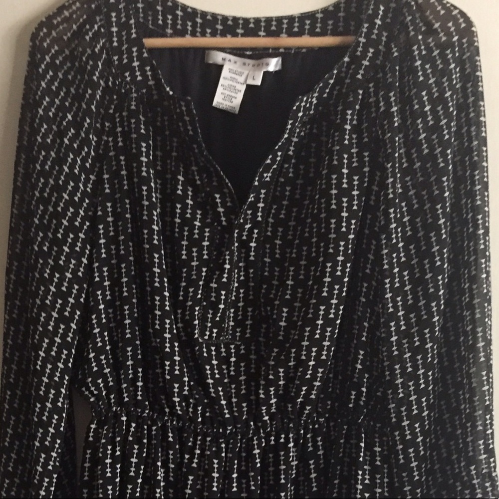 Black and white Max Studio dress, size L