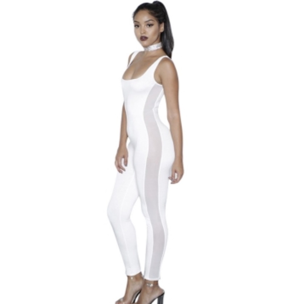 Jumpsuit w/ mesh sides 😍😍😍