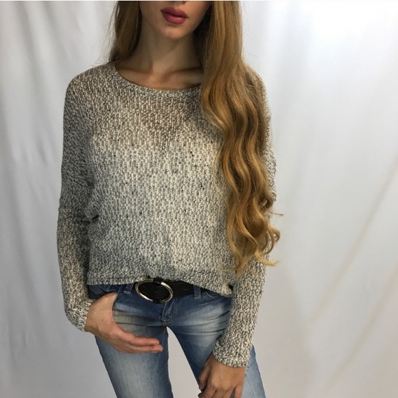 Solddd Outtt - Picture 2 of 2