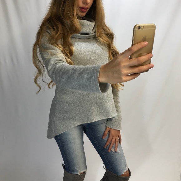 Solddd Outtt - Picture 2 of 4