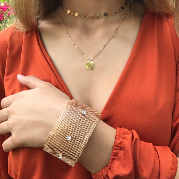 Solddd Outtt - Picture 2 of 2