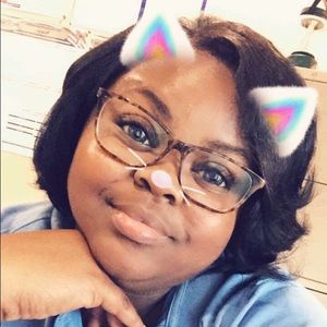 Meet your Posher, Erica