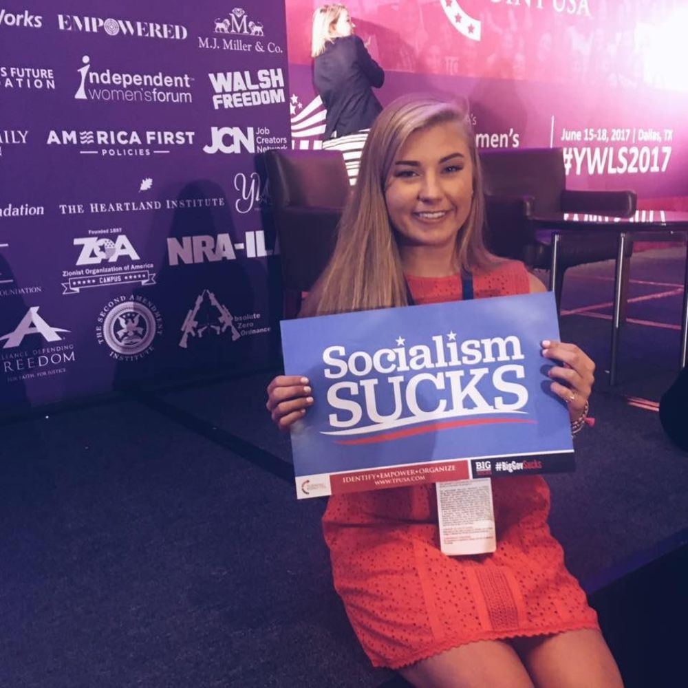 Meet your Posher, Dani