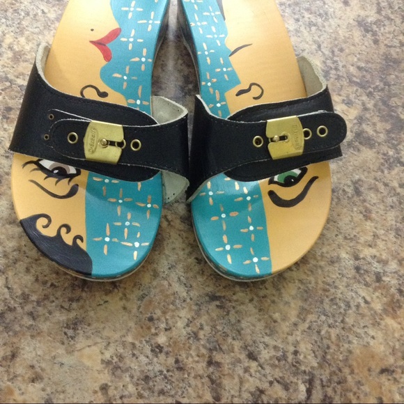 painted dr scholls sandals