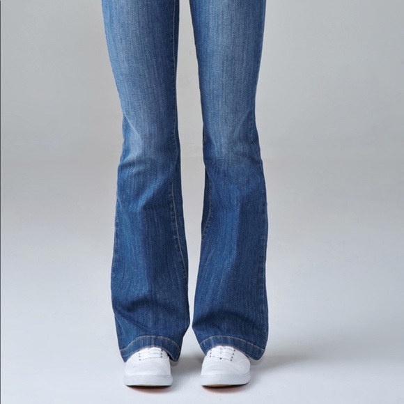 Forever 21 High Rise Boot Cut Jeans - Picture 4 of 4