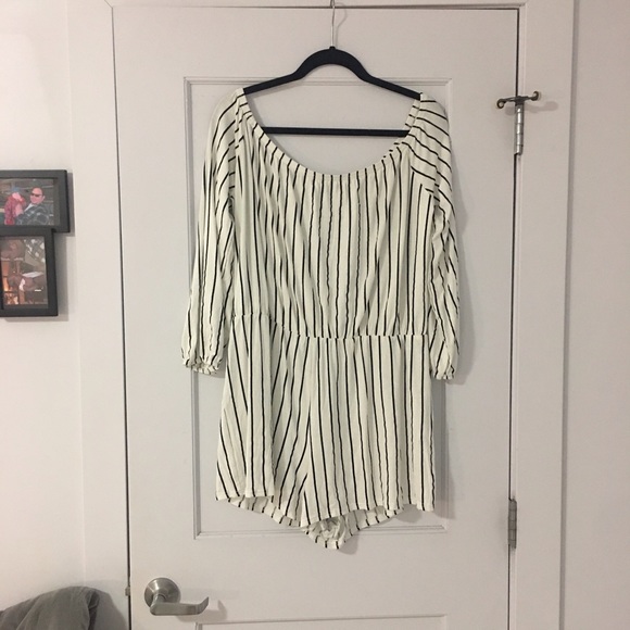 Boohoo Plus Pants - Plus Size Off the Shoulder Romper