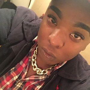 Meet your Posher, Darius