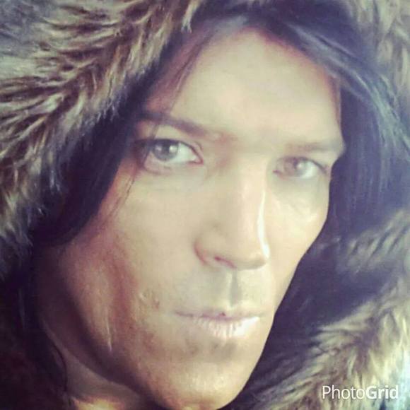 Meet your Posher, John - Picture 1 of 1