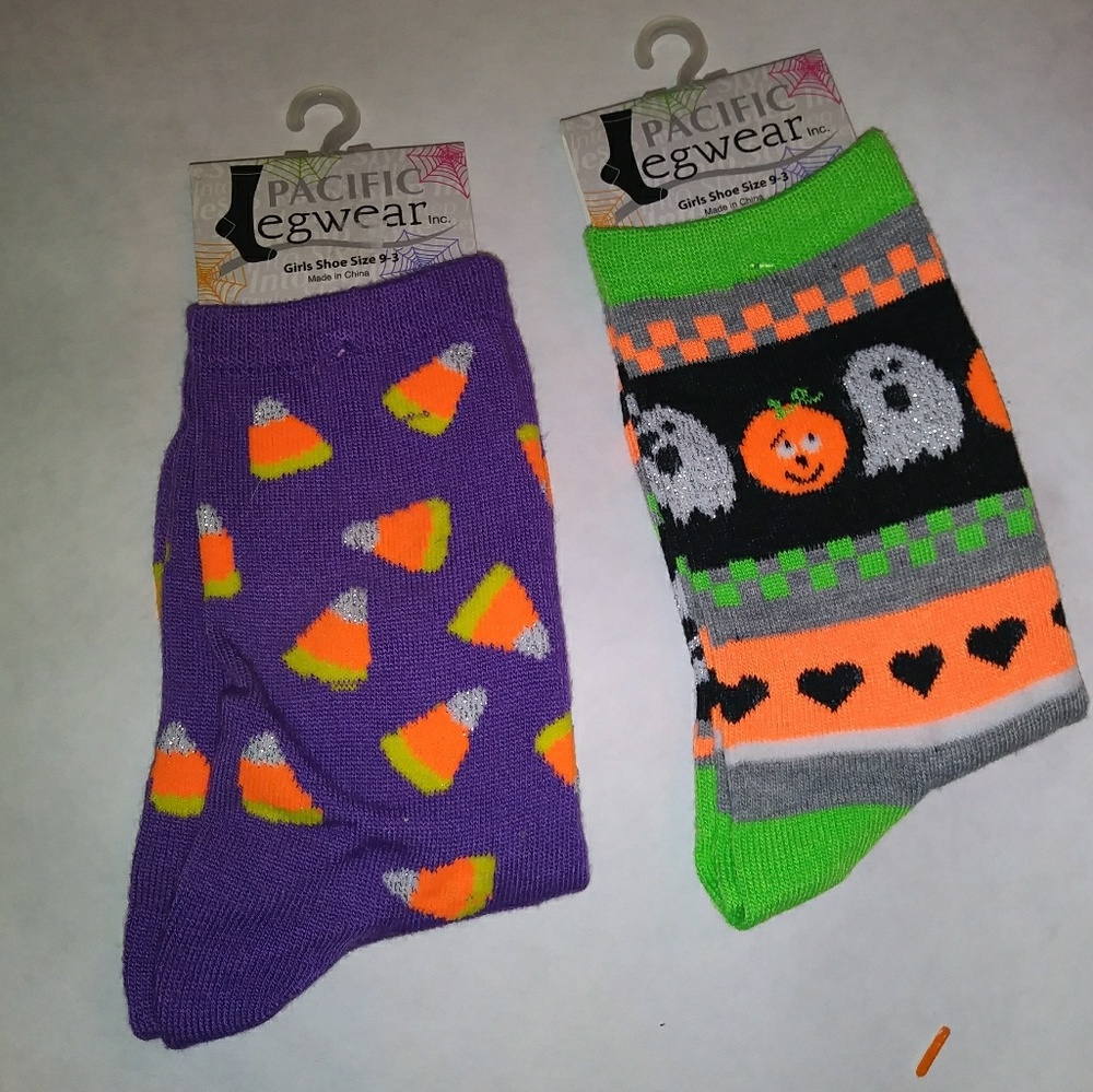 2 Pairs Of Halloween Socks purple candy corn & multi
