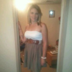 Meet your Posher, Caitlyn
