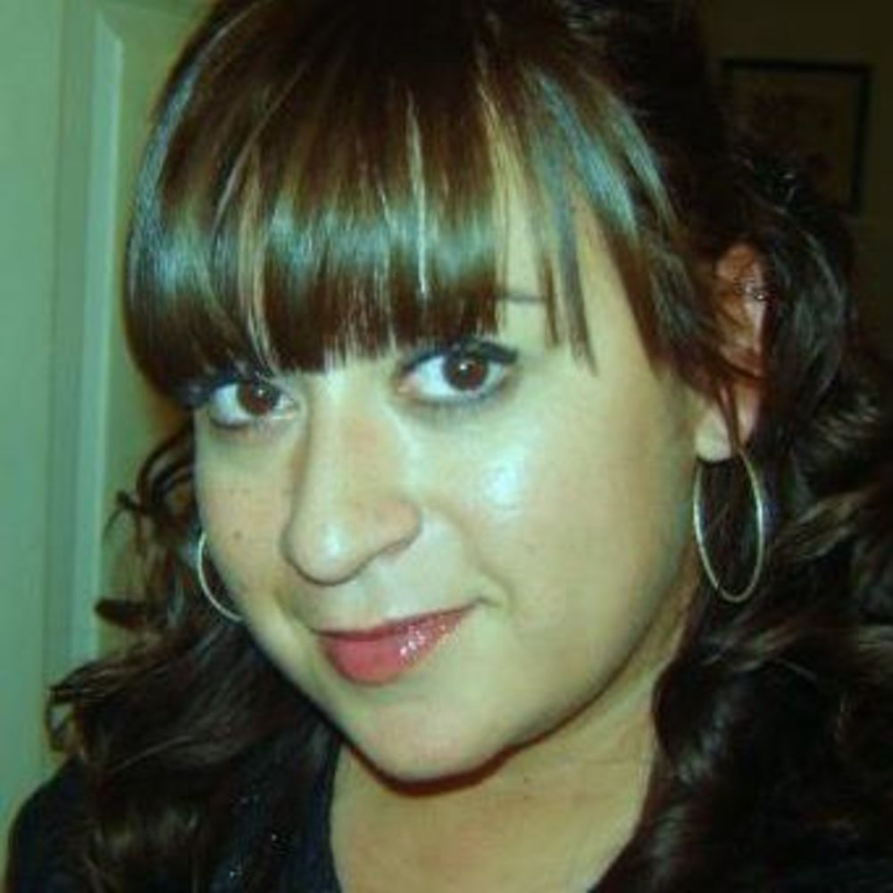 Meet your Posher, Lisa marie