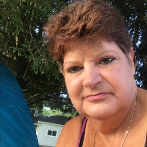 Meet your Posher, Lynn