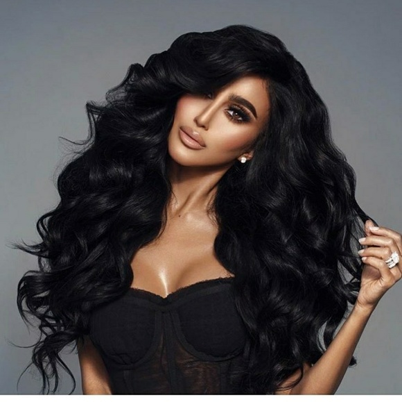Bodywave Beauty Lacefront Wig 24-26 inches!! main image 5