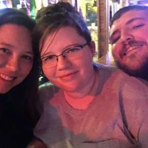 Meet your Posher, Amber