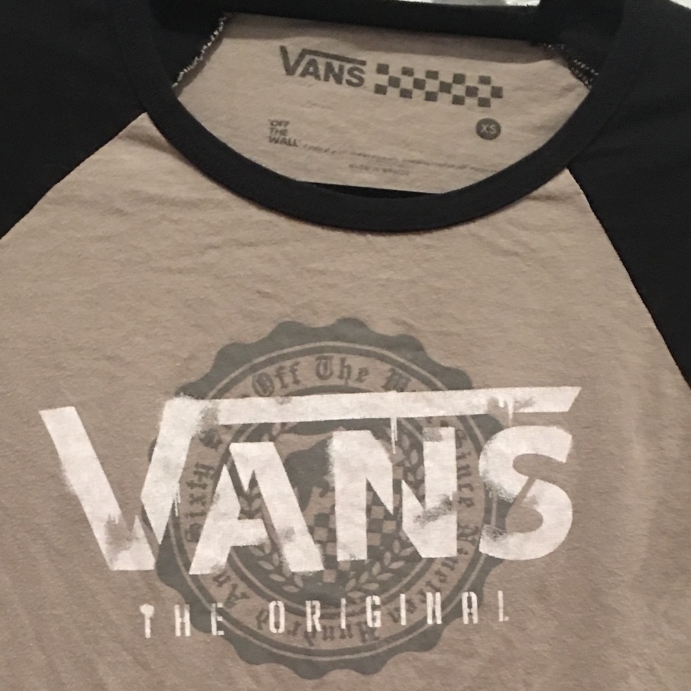Women's XS Vans Baseball Raglan Shirt