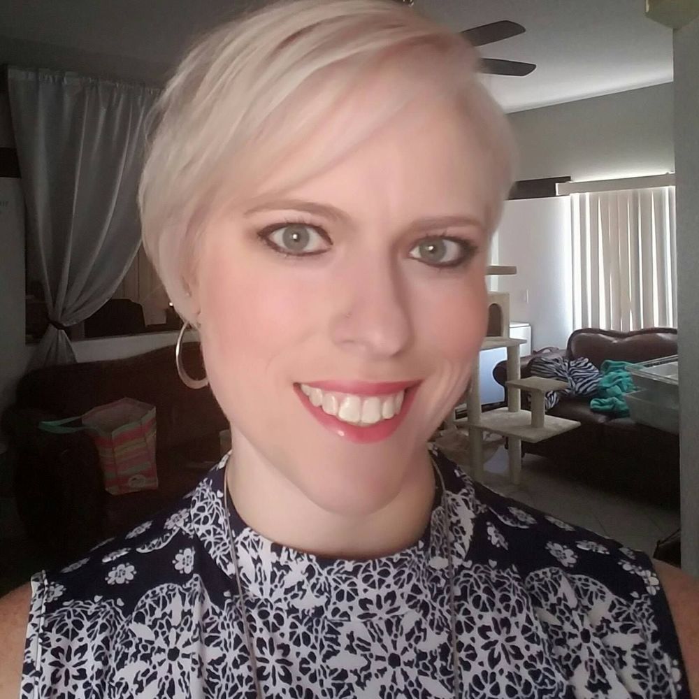 Meet your Posher, Dianna