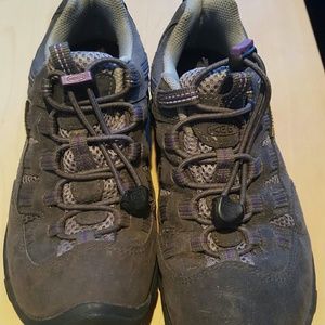 Keen hiking shoes