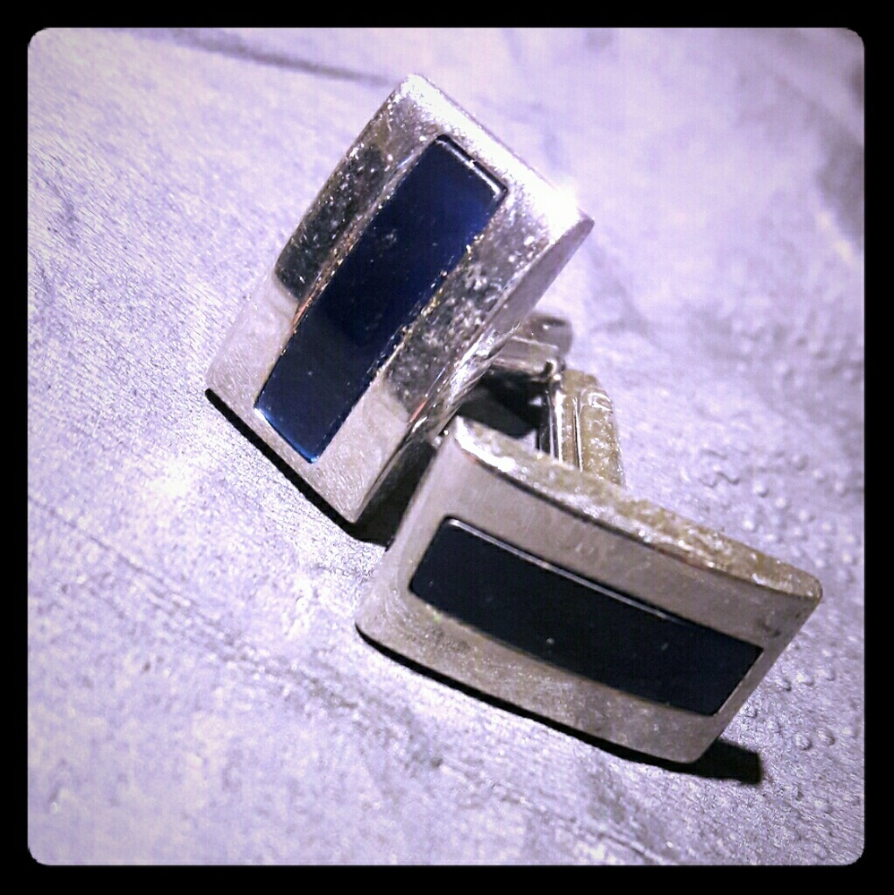 Cuff links