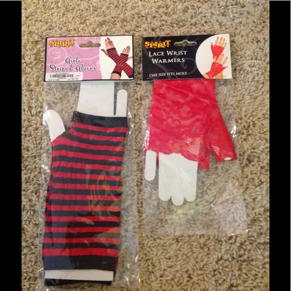 Spirit Halloween costume  size. One size fits most - Picture 3 of 7