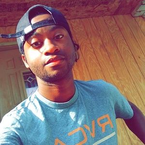 Meet your Posher, Isaiah