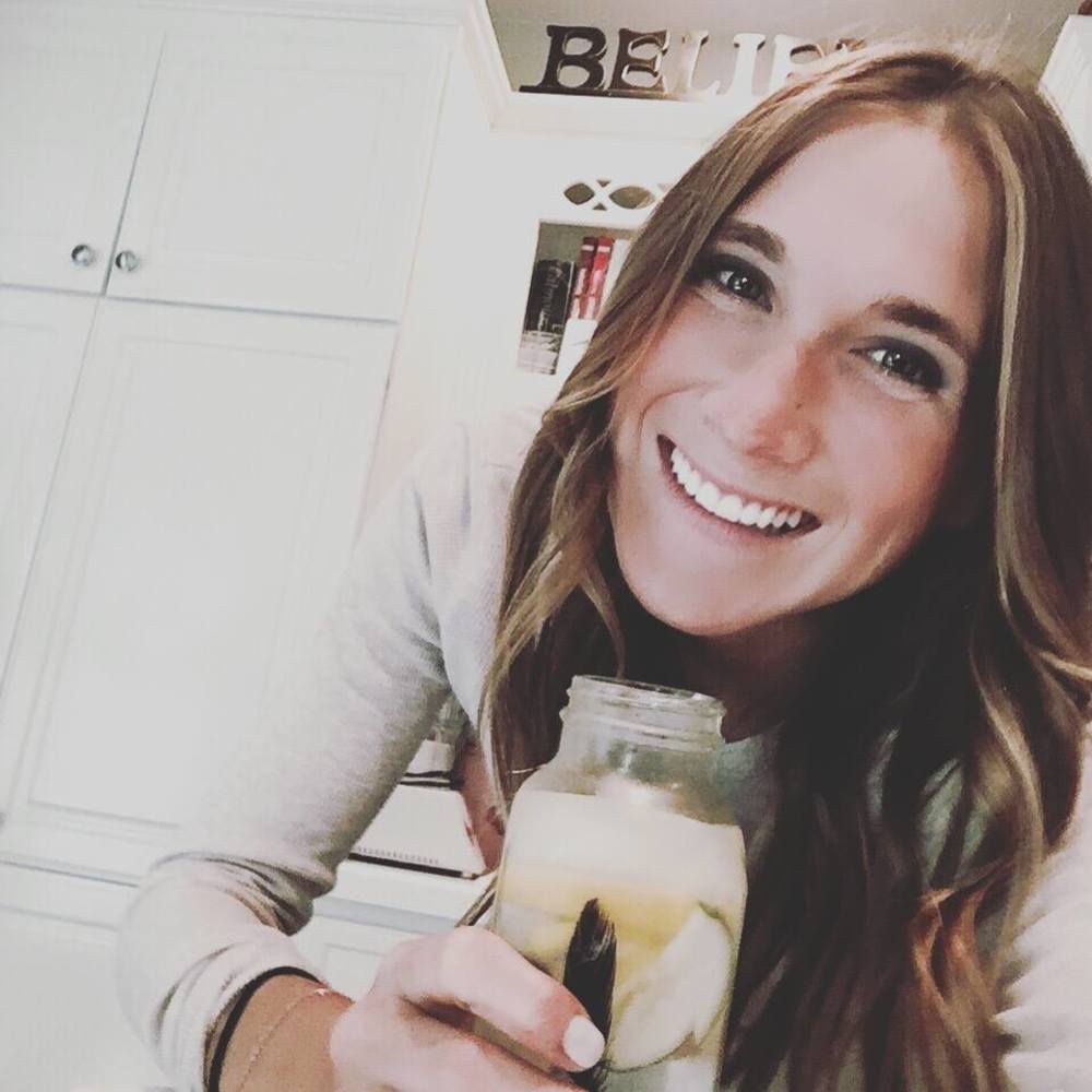 Meet your Posher, Melissa