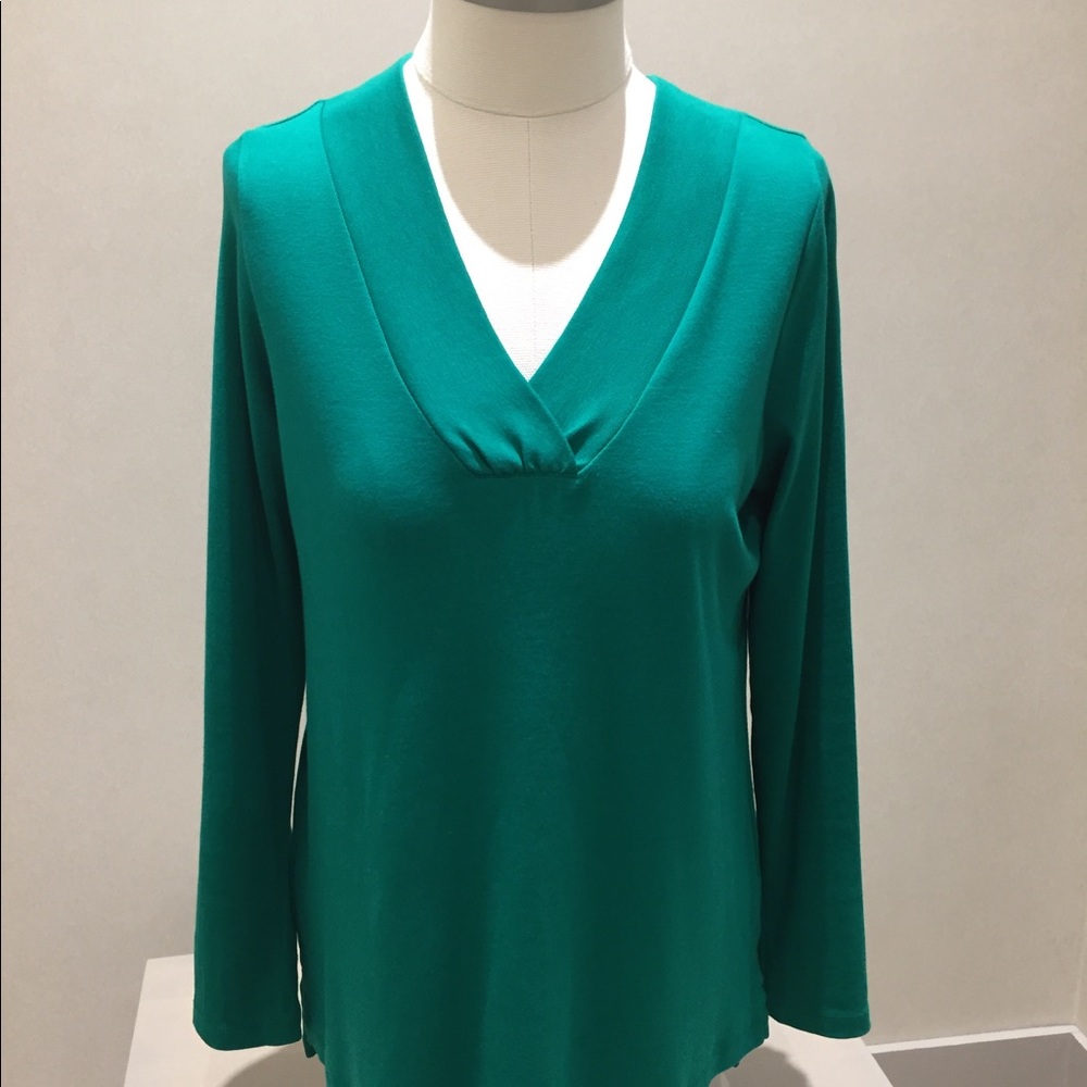 J.jill Pima cotton V neck tee.