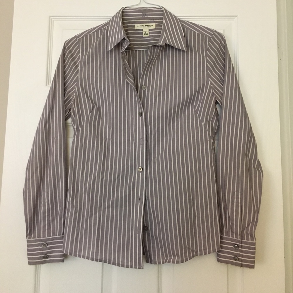 Banana Republic Size 6 No Iron Shirt