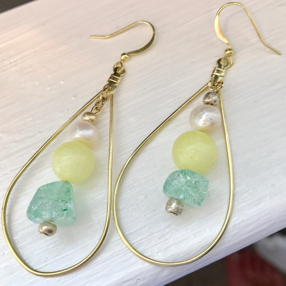 Green, yellow, potatoe pearl gold earrings, dangle