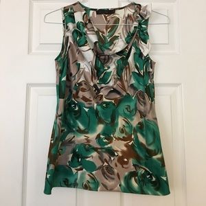 Limited size small cowl neck green and gray shirt