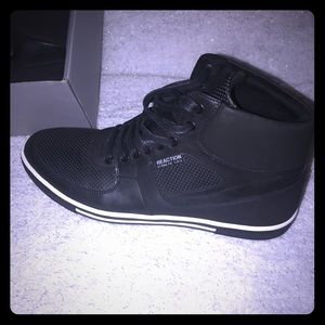 Kenneth Cole High Crown High top sneakers