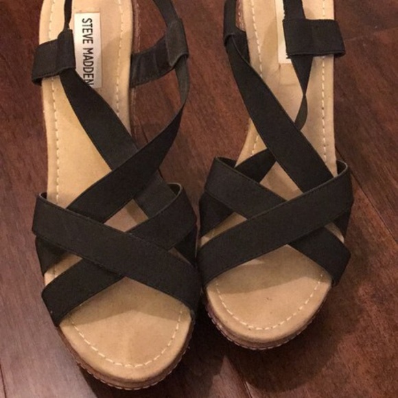 Steve Madden black wedge sandals, worn once! - Picture 2 of 5